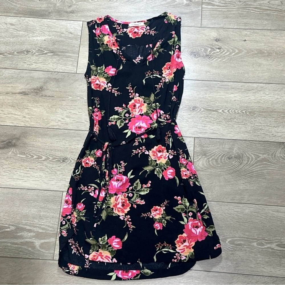 Beachlunchlounge Carrie Sleeveless Floral Mini Shift Dress